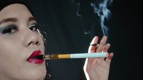 Zaira Chain Smoking Multiples Part 1
