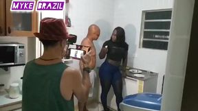 fernanda chocolate chega da academia com muita fome e muito tensao e rolou sexo gostoso com seu marido lehxkobra