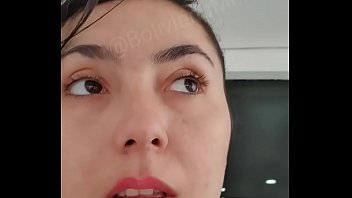 Sai a fazer compras td melada