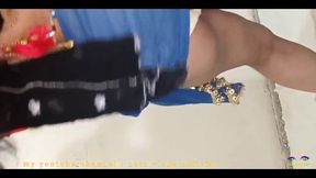 Beautiful Erotic Dance in Hijab of an Indian MILF