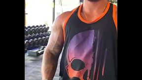 QUEM ME QUER? (Assista os outros v&iacute_deos)