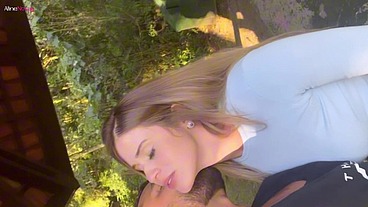 FODIDA por DOIS CARAS no parque com GOZO na boca