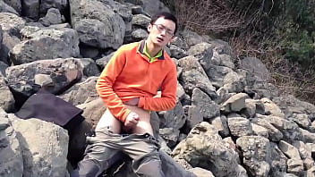 Chinese twink wank on a hill.