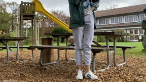 CIGARETTE CRUSH AND SHORT BREAK KIRA - MOV HD