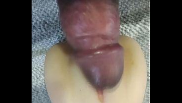 Presentinho para o neg&atilde_o do pau grande de algu&eacute_m muito especial, quer saber quem?