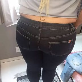 Handjob cum at my sexy jeans pants