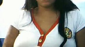 Cute Venezuelan chunky babe flashes her big boobies on webcam
