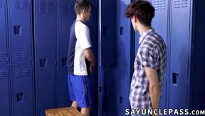 Nick Floyd offers his tight ass to impress Coach Jonah Wheeler