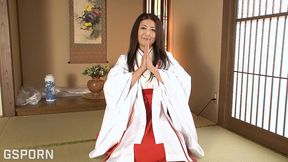 japanese priestess milf like blowjob and hot threesome for creampie