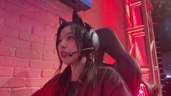 Elle Lee's Cosplay Conquest: Gamer Nerd Claims Egirl in Steamy POV