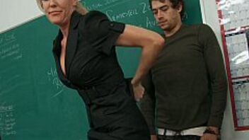 Teacher Brandi Love amazes stud with raw and lusty cowgirl riding