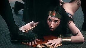 Olive Glass - Batman Betrays To Wonder Woman In One Dumb Woman Were Friends (1080)