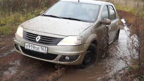 11_RUSSIAN GIRL STUCK IN MUD