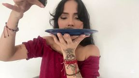 STEPBROTHER, CAN YOU HELP ME BY PUTTING CREAM ON MY COOKIES? - PORN IN SPANISH