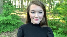 Hot 18 Year Old POV Outdoor Blowjob