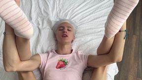 Stepdad's big cock enters twink's tight hole and cums