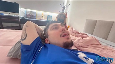 Dedo no cu e gritaria