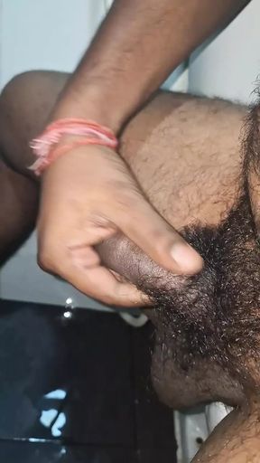 Beautiful boy masturbation