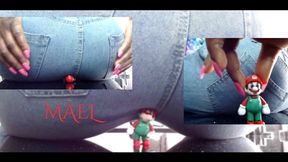 Tiny Neighbor Trampled In Denim Jeans And Ass Smothered Unaware