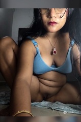 Indian Cute rinki pussy fingering