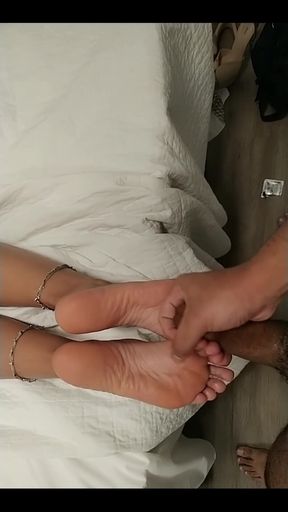 Exclusive Footjob