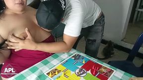 jugando parkets con el cachondo de mi hijastro, y mi lo bien que la pasamos - parte 1