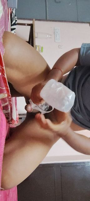 post office handjob bathroom mein jakar