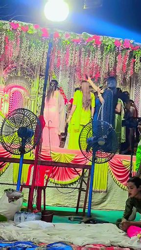 Zoya Shezadi Going to Indian Function and I'm Wearing Black Traditional Saree Beautiful Party Function Tonight