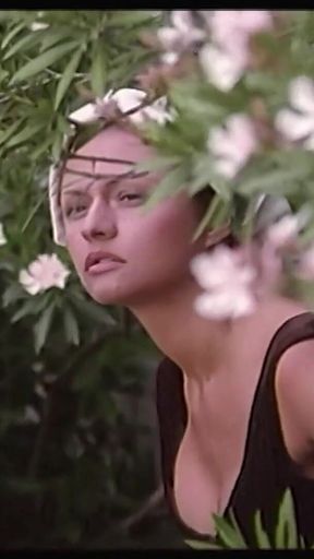 Robin Hood Gives Farmer Girl Ass to Mouth Cumshots