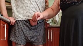 Stepmom Jerks off to a Cumshot Before Lunch
