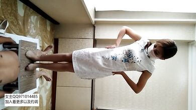 女神s丝袜调教男M 足交射了很多 踩JJ 恋足癖