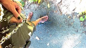 8-28-2025 Roadside Piss Feet Thursday
