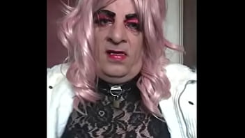 would you fuck a gay crossdresser if so i would love to hear from you so we can get it on