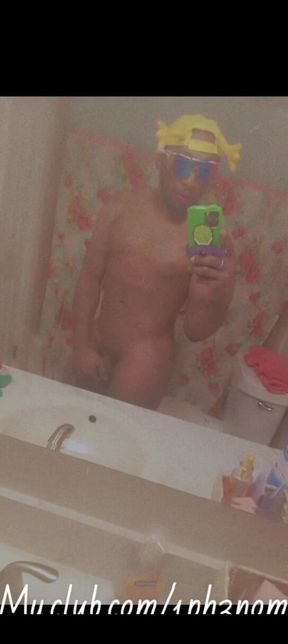Phenom in  the bathroom