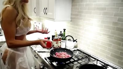 CamSoda - Brandi Love Lingerie Cooking Show