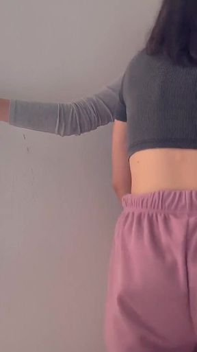 Le Explico a La Esposa De Mi Hermanastro Como Tener Sexo Lesbico