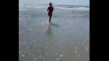 Qui viens &agrave_ la plage avec moi ?