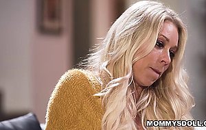 Stepmom Katie Morgan hairy wet pussy is read for licking