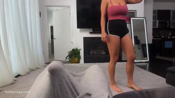 Hailey Rose and Max Fills - Hailey Rose's Natural Big Boobs Take Center Stage in Steamy Step-Sis POV