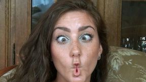 5 Minutes Grimaces HD-720