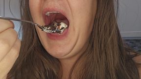 Tinies and Viral Cheesecake