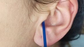 Ear Massage Ritual — Pulling, Squeezing & Detail Shots