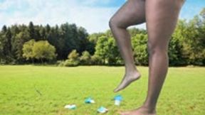 Giantess Powerful Soles Crush Tinies Homes 4k