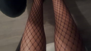 Black girls feet in fishnets before fj