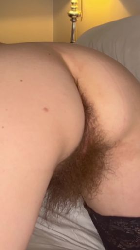 Key moment from &quot;Slim mature MILF Hairy Sara fuck &amp; squirt&quot;