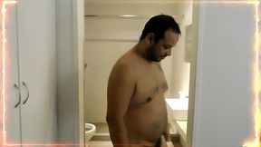 vecino coje ninfomana puta en la ducha