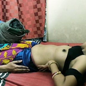 Hot bhabhi ko chor ne accha se chodai pani nikal diya!