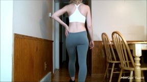 Catwalk in Grey Yoga Pants