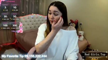 Busty pretty long hair brunette milf cam show