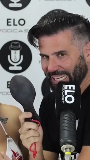 Jaw-dropping moment from &quot;Sara Blonde in the spicy room of the Argentine ELO PODCAST - FULL INTERVIEW&quot;